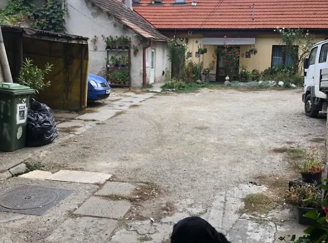 Daire Apartment- Shumi's